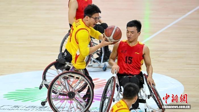 广东队力克北京队斩获轮椅篮球冠军，残运会赛