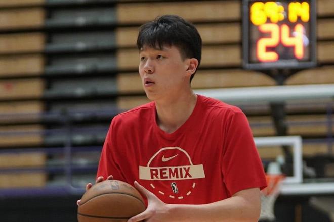 杨瀚森砍20+9+5助 帮助撕裂之城混音不敌奥斯汀马