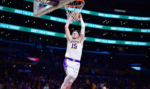 落选秀逆袭成湖人核心，里夫斯证明天赋不止于