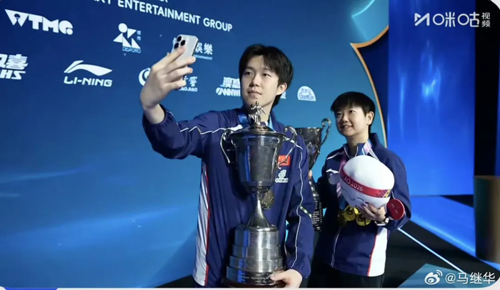 孙颖莎王楚钦力克强敌斩获世界杯冠军，国乒双