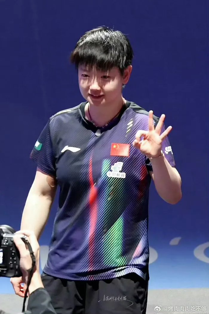 孙颖莎王楚钦力克强敌斩获世界杯冠军，国乒双