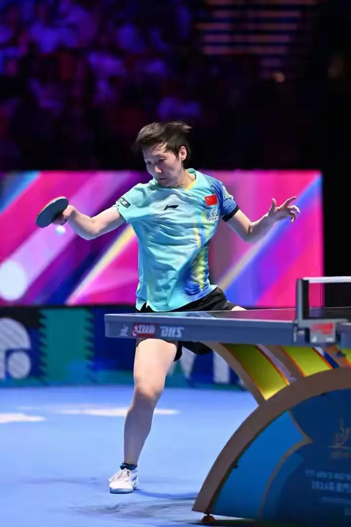 孙颖莎王楚钦力克强敌斩获世界杯冠军，国乒双