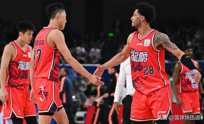 广东主场崩盘惨败福建，季后赛格局风云突变